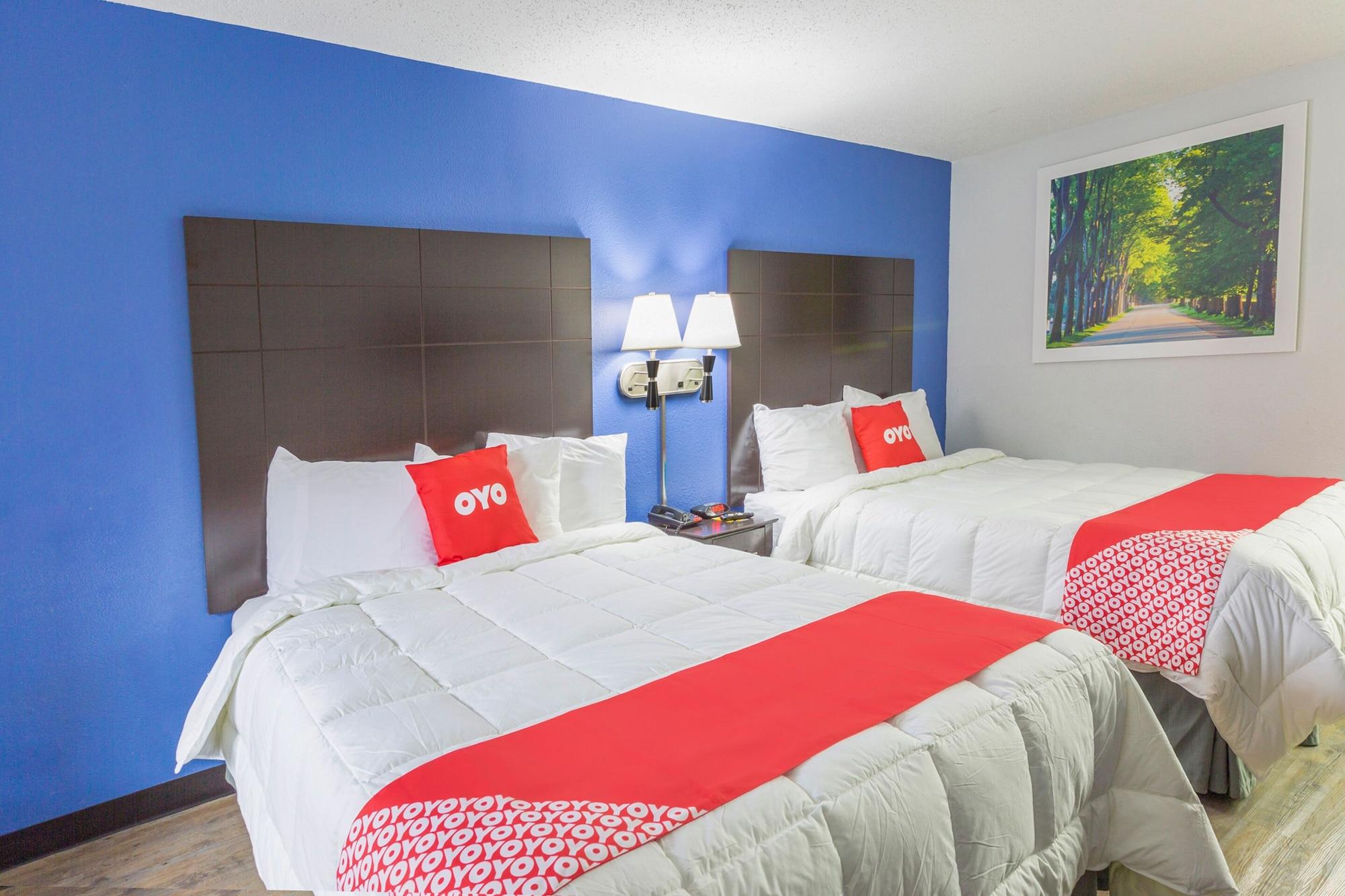Oyo Hotel Baton Rouge Mid City Exterior photo